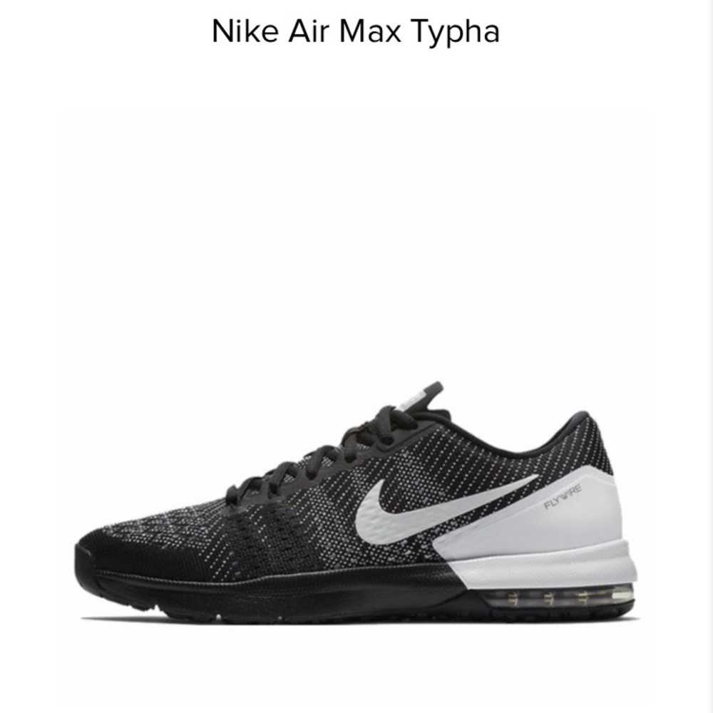 Nike Air Max Typhus Black White Like new condition